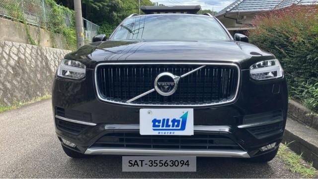 Volvo XC90 2018-06 8753645-9