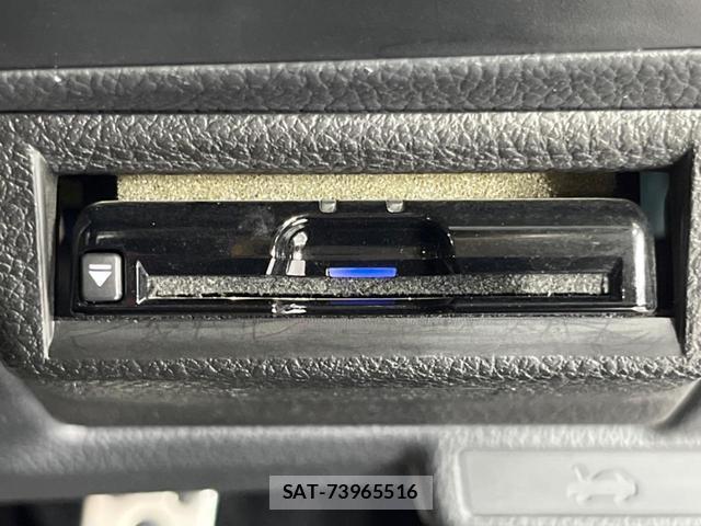 Subaru XV HYBRID 2017-01 8752823-7