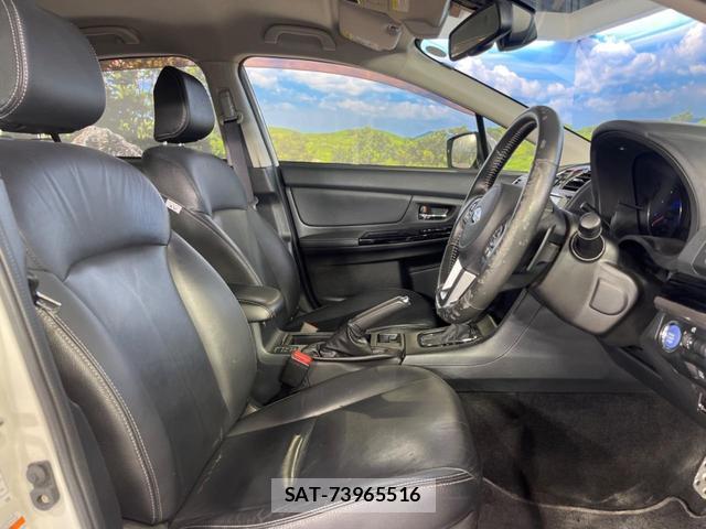 Subaru XV HYBRID 2017-01 8752823-8