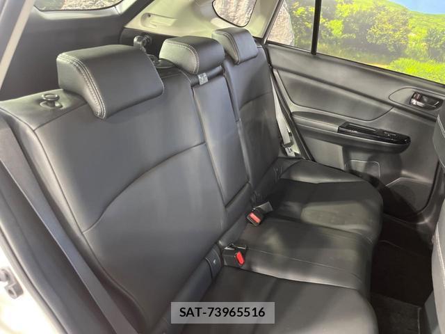 Subaru XV HYBRID 2017-01 8752823-9