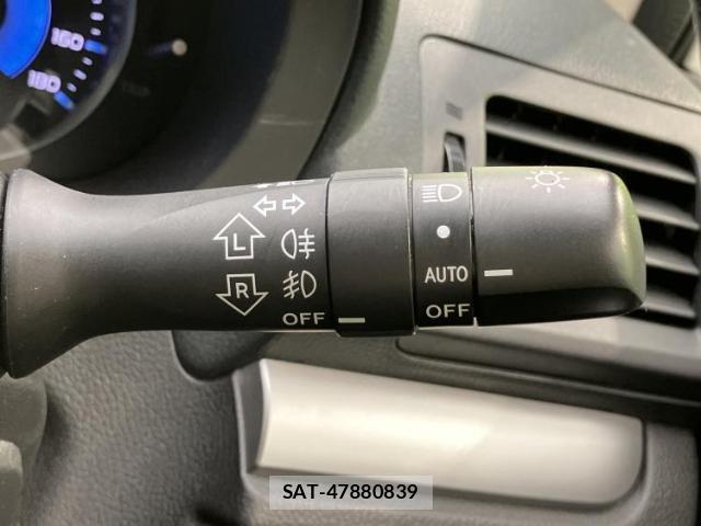 Subaru XV HYBRID 2013-09 8754636-15