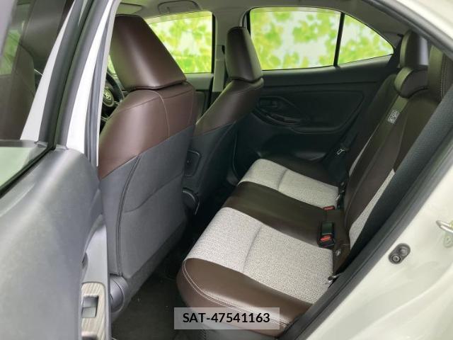 Toyota YARIS CROSS 2021-08 8753035-6