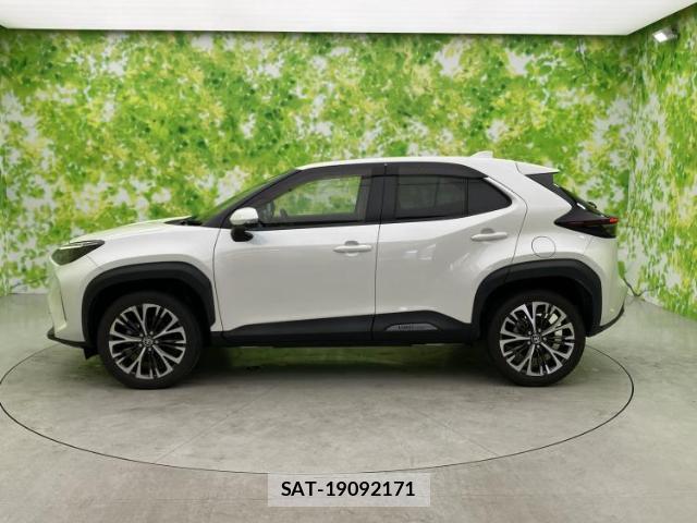 Toyota YARIS CROSS 2020-12 8754535-1