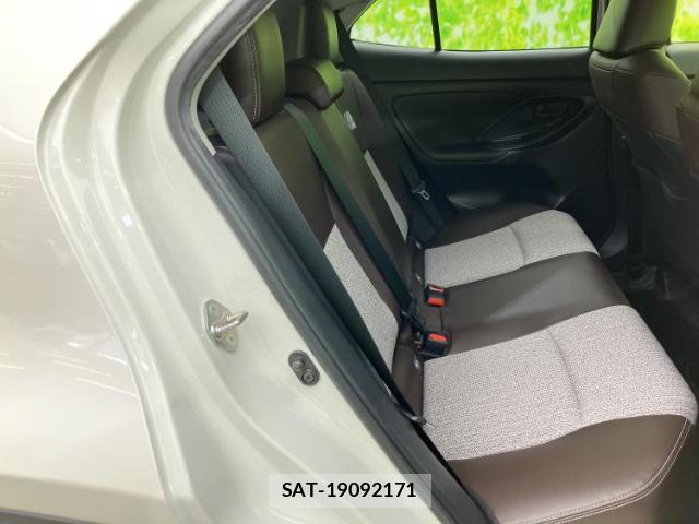 Toyota YARIS CROSS 2020-12 8754535-6