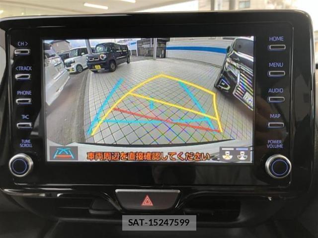 Toyota YARIS CROSS 2021-02 8754585-10