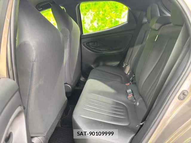 Toyota YARIS 2023-09 8754375-6