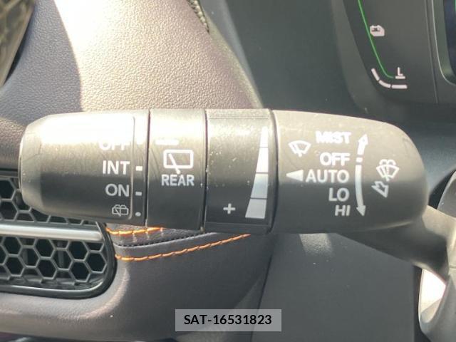 Honda ZR-V 2025-04 8754240-16