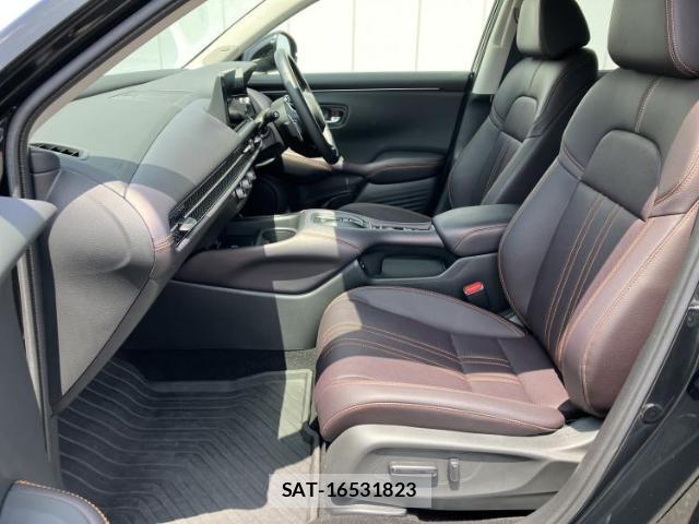 Honda ZR-V 2025-04 8754240-5