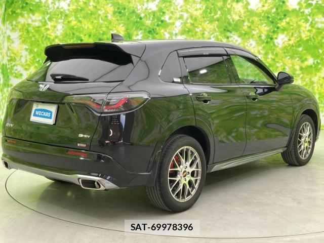 Honda ZR-V 2023-08 8754571-2