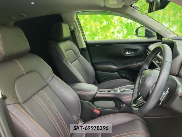 Honda ZR-V 2023-08 8754571-3