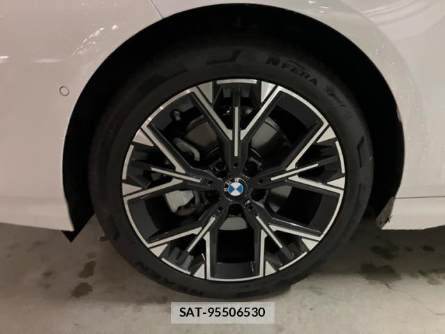 Bmw 1 SERIES 2026-03 8769171-4