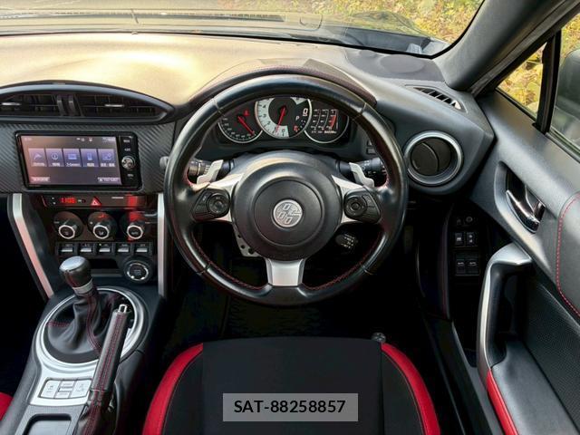 Toyota 86 2017-02 8769947-10