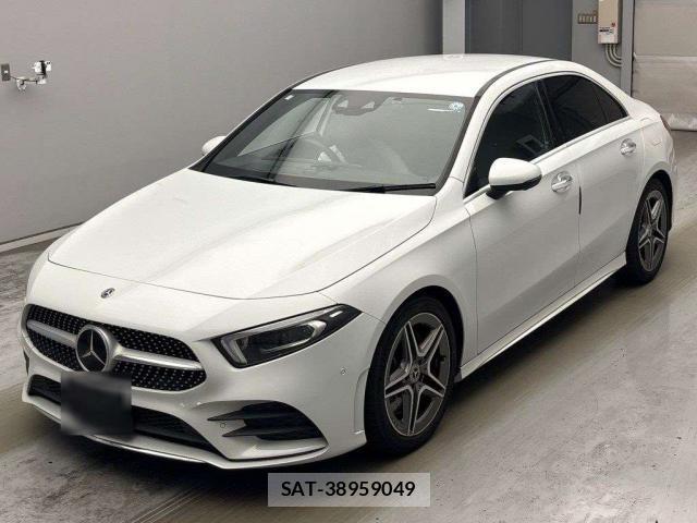 Mercedes Benz A-CLASS 2020-02 8769716-0