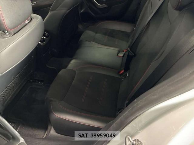 Mercedes Benz A-CLASS 2020-02 8769716-9