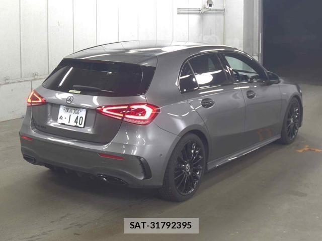 Mercedes Benz A-CLASS 2018-12 8769719-1