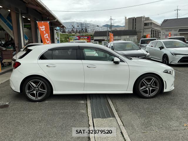 Mercedes Benz A-CLASS 2019-03 8769998-3