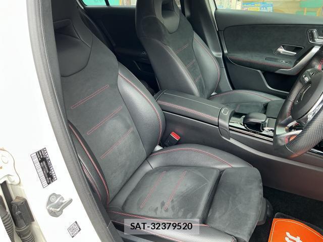 Mercedes Benz A-CLASS 2019-03 8769998-5