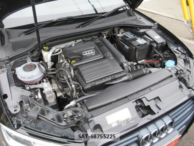 Audi A3 SEDAN 2019-10 8769147-7