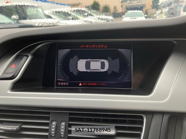 Audi A4 2011-12 8769078-16