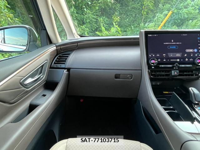 Toyota ALPHARD HYBRID 2023-07 8769954-5