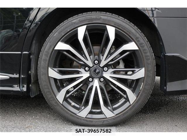 Toyota ALPHARD 2018-08 8769031-13