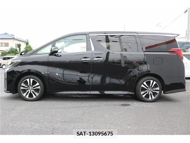 Toyota ALPHARD 2021-08 8769032-8