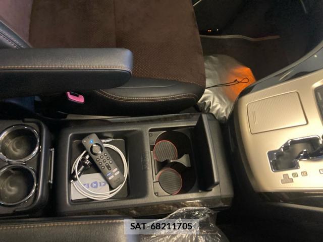 Toyota ALPHARD 2013-03 8769143-10