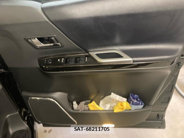 Toyota ALPHARD 2013-03 8769143-6