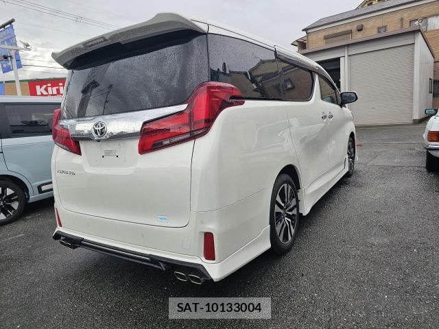 Toyota ALPHARD 2022-11 8769778-2