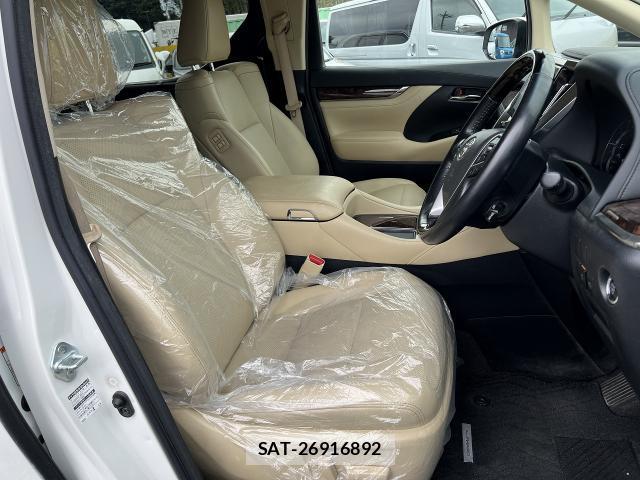 Toyota ALPHARD 2019-10 8769810-19