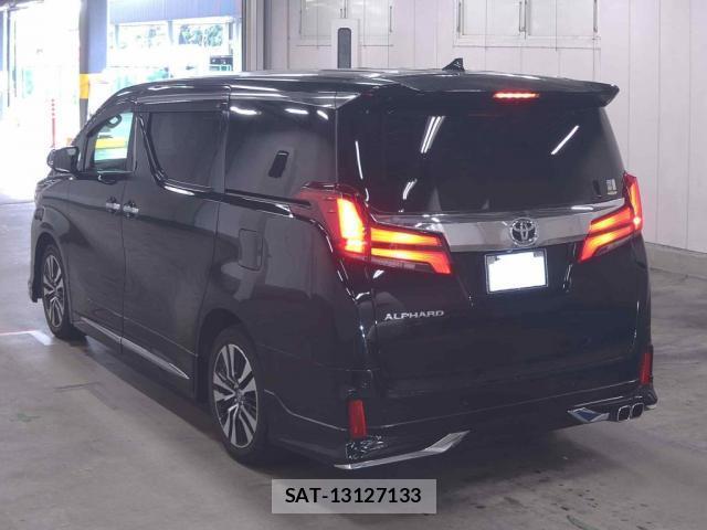 Toyota ALPHARD 2022-10 8769906-1
