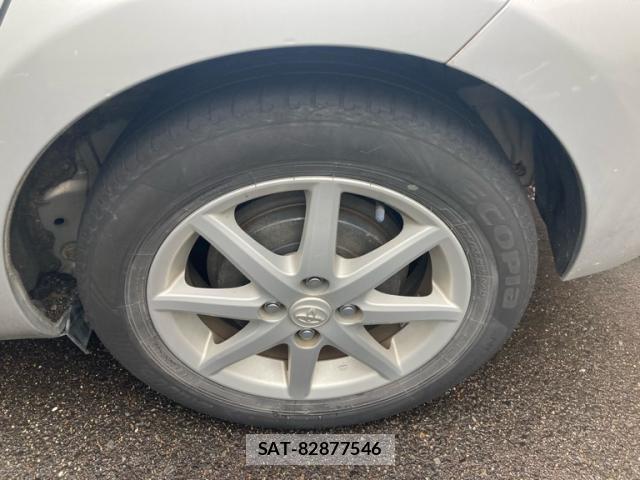 Toyota AQUA 2014-01 8768787-13