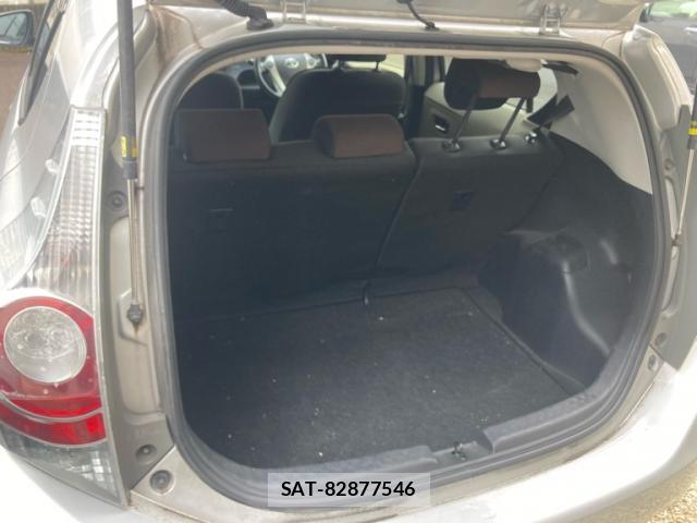 Toyota AQUA 2014-01 8768787-6