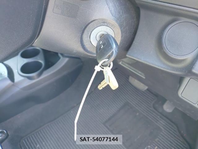 Toyota AQUA 2017-02 8768937-14
