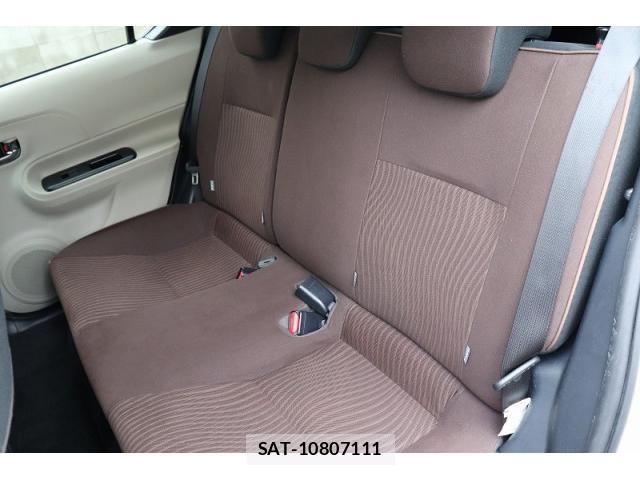 Toyota AQUA 2012-07 8769212-12