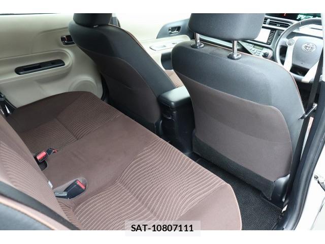 Toyota AQUA 2012-07 8769212-6