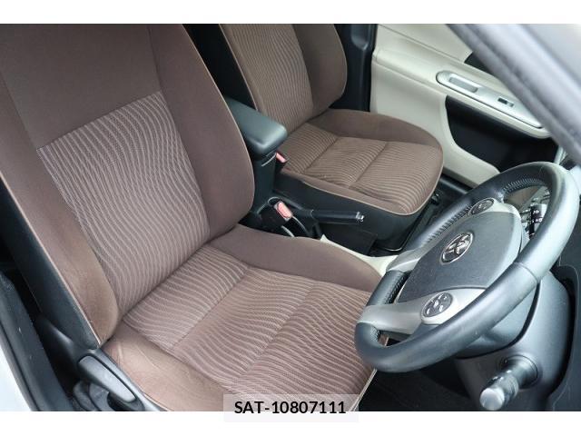 Toyota AQUA 2012-07 8769212-7