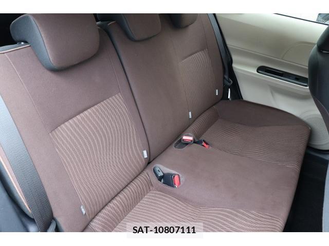 Toyota AQUA 2012-07 8769212-8