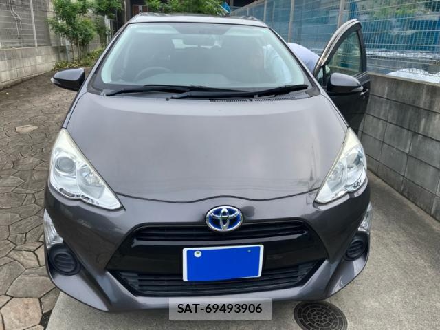 Toyota AQUA 2015-10 8769277-1