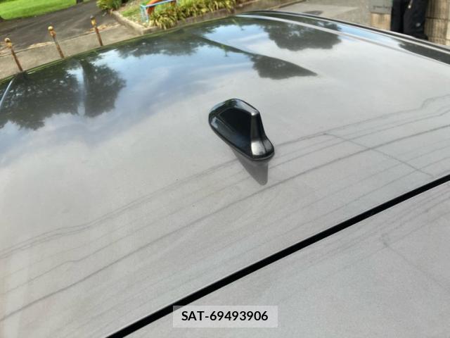 Toyota AQUA 2015-10 8769277-18