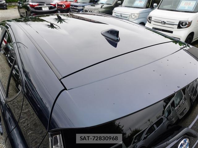 Toyota AQUA 2017-09 8769381-5