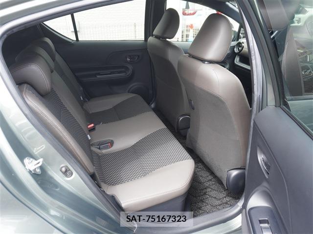 Toyota AQUA 2019-12 8769382-16