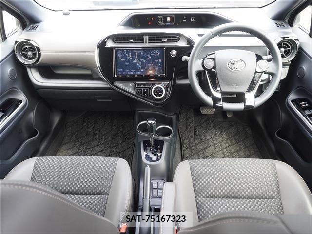 Toyota AQUA 2019-12 8769382-6