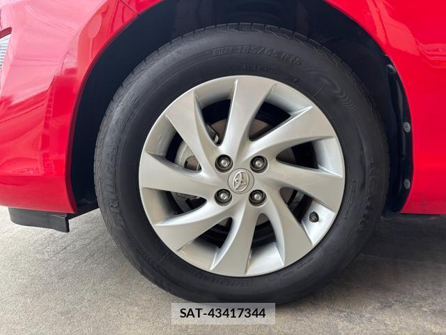 Toyota AQUA 2016-10 8769580-18