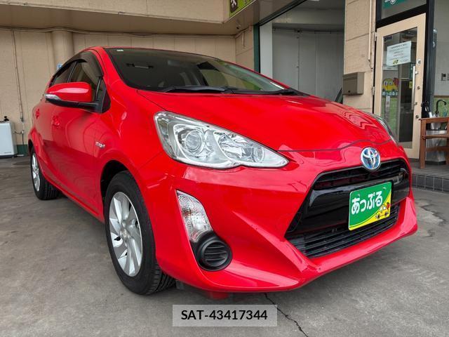 Toyota AQUA 2016-10 8769580-5
