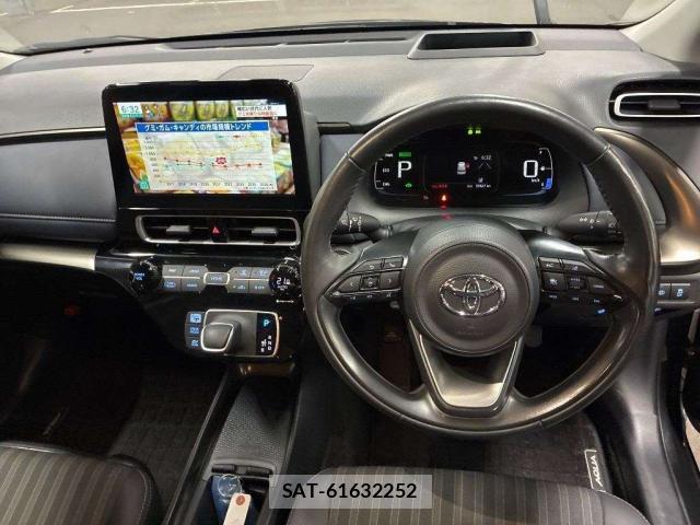 Toyota AQUA 2025-01 8769668-6