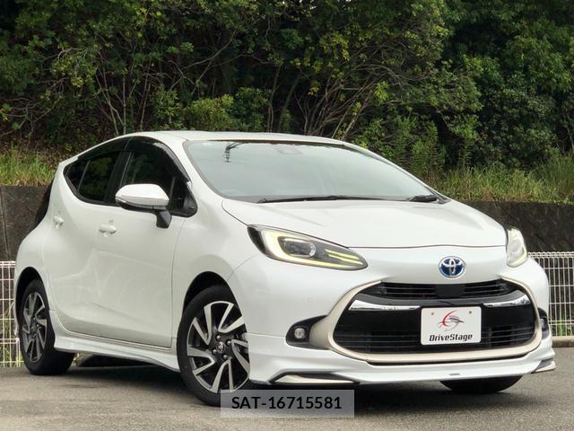 Toyota AQUA 2021-08 8769828-2