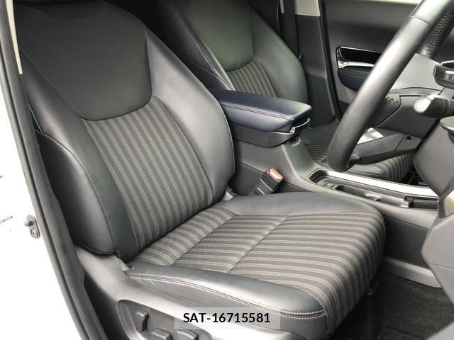 Toyota AQUA 2021-08 8769828-5