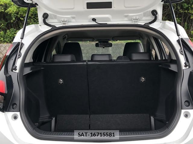 Toyota AQUA 2021-08 8769828-7