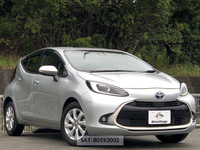 Toyota AQUA 2021-12 8769830-2